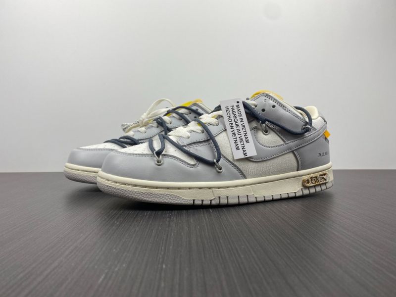 【Free shipping】Dunk Low Off-White Lot 41 DM1602-105