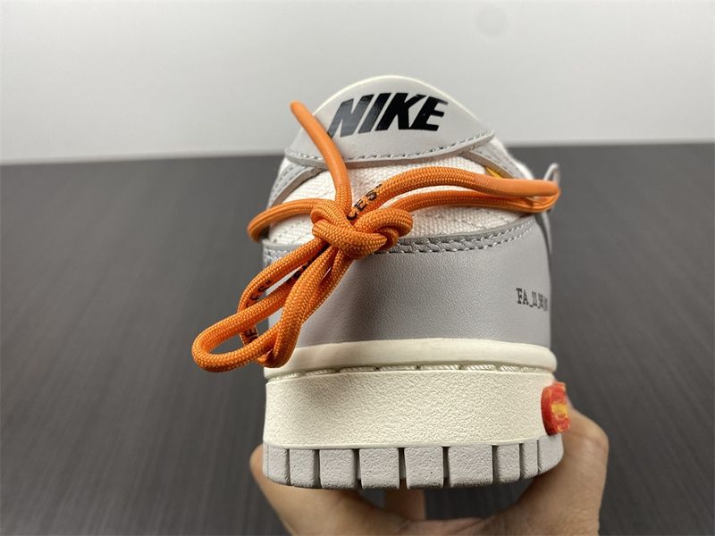 Dunk Low Off-White Lot 44 DM1602-104