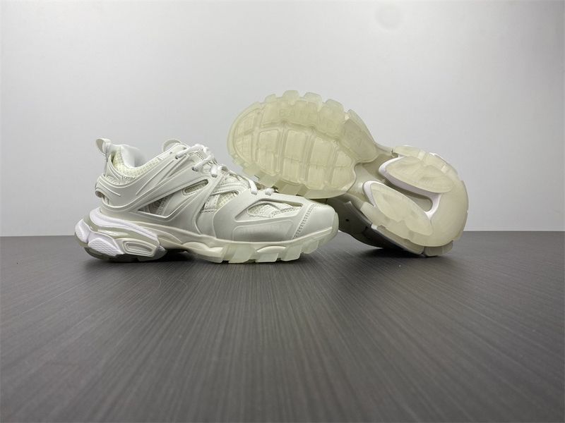 B*alenciaga Track White  542436W3CR19000
