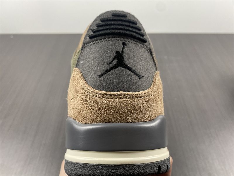 Air Jordan 3 Retro Patchwork Camo  DO1830-200