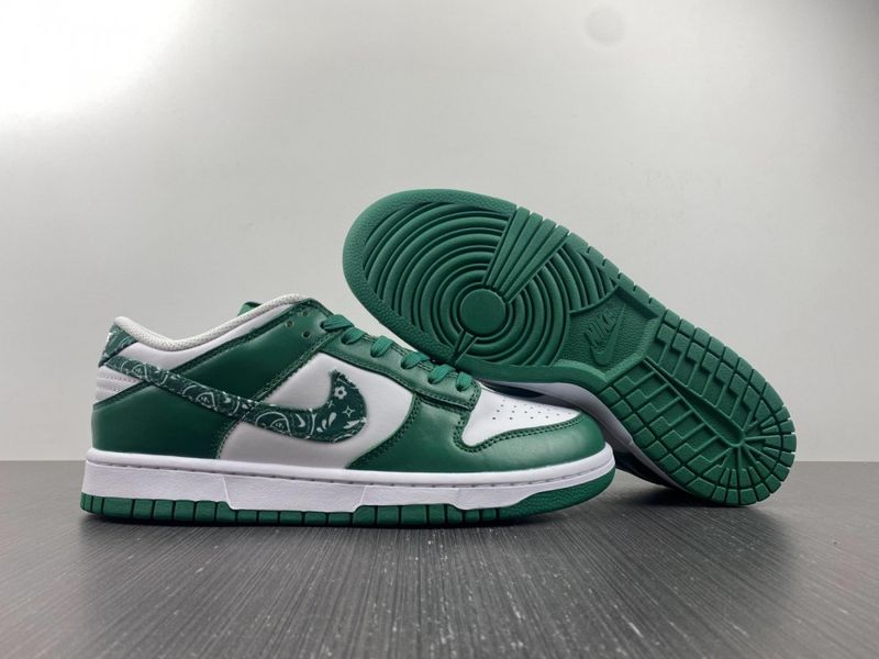 Dunk Low Essential Paisley Pack Green  DH4401-102