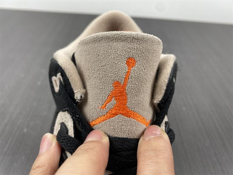 Air Jordan 3 Retro Desert Elephant  CT8532-008
