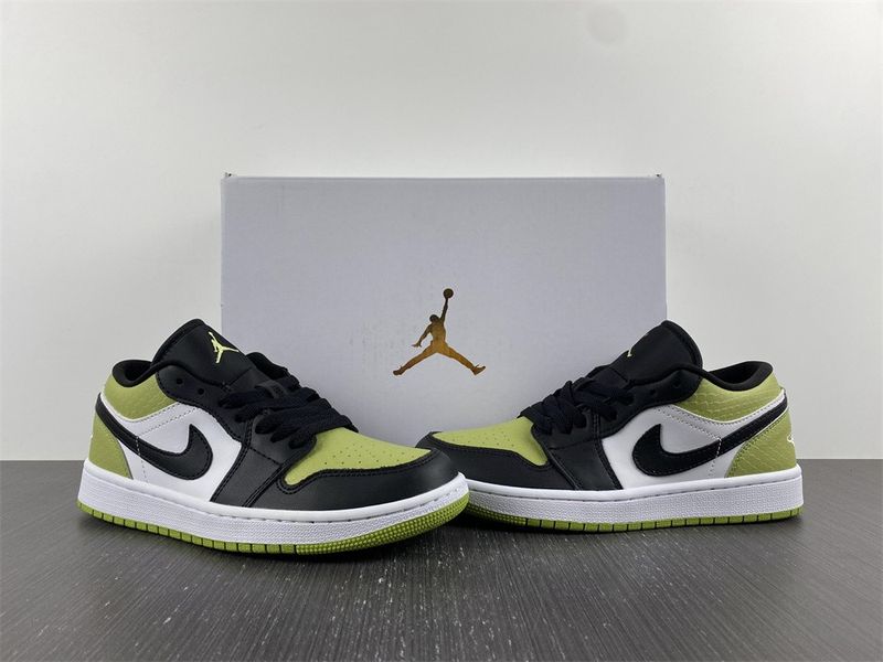 Jordan 1 Low Snakeskin Vivid Green DX4446 301