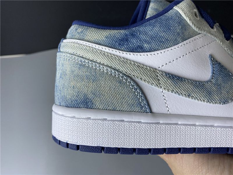 Air Jordan 1 Low Washed Denim  CZ8455-100