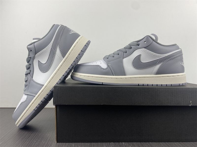 Air Jordan 1 Low Vintage Grey 553560-053