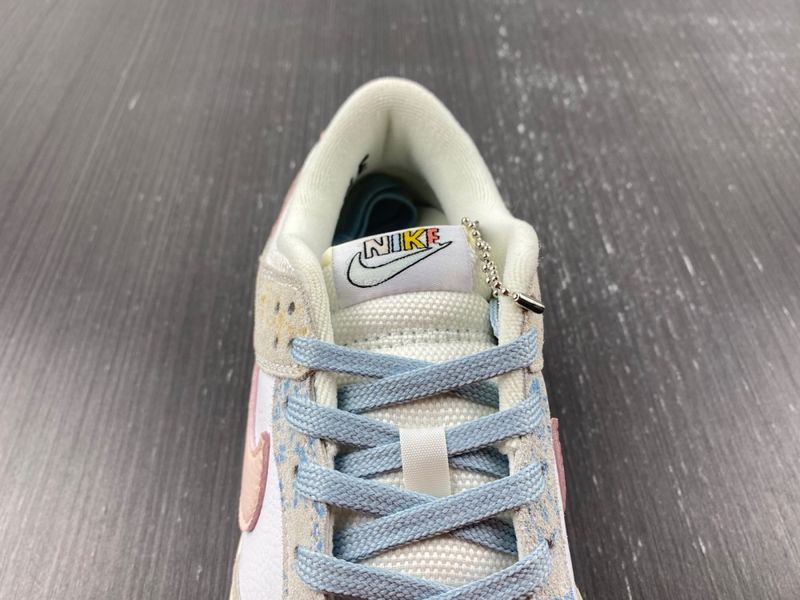 Dunk Low Oxidized  DV6486-100
