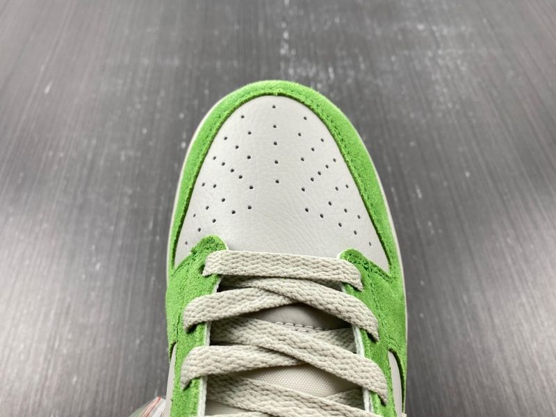 Dunk Low AS Safari Swoosh Chlorophyll  DR0156-300