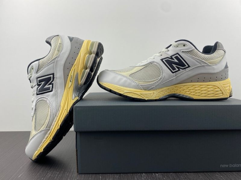 New Balance 2002R thisisneverthat White  ML2002RT
