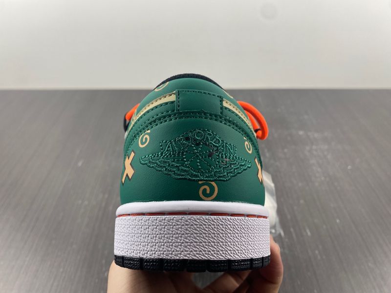 Jordan 1 Custom Green MK221112-9