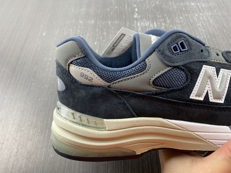 New Balance 992 Navy Grey M992GG