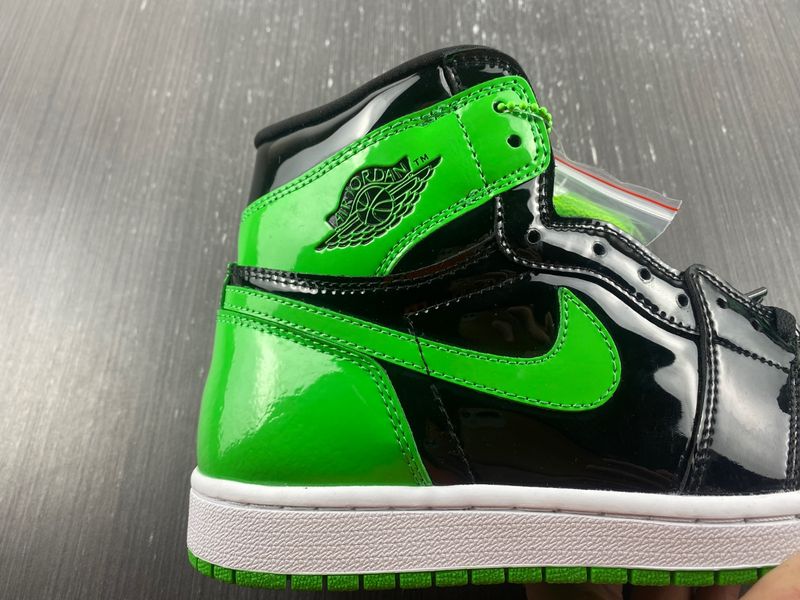 Air Jordan 1 Pine Green 555088-030