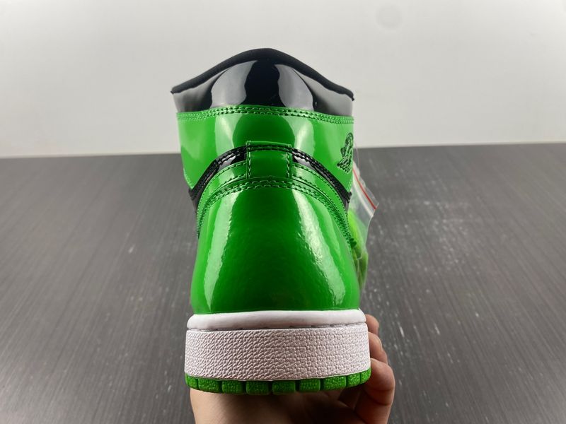 Air Jordan 1 Pine Green 555088-030