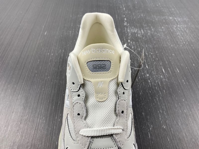 New Balance 992 White Silver  M992MD