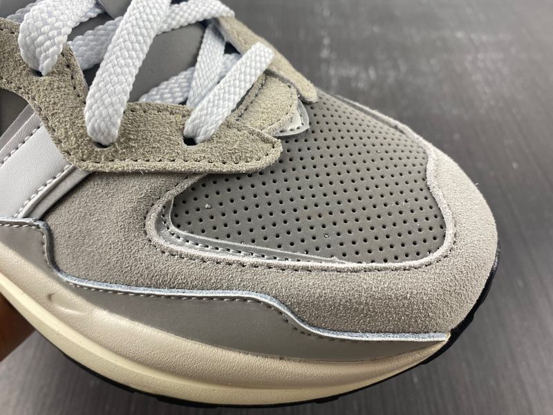 New Balance 57/40 Grey Day M5740TA