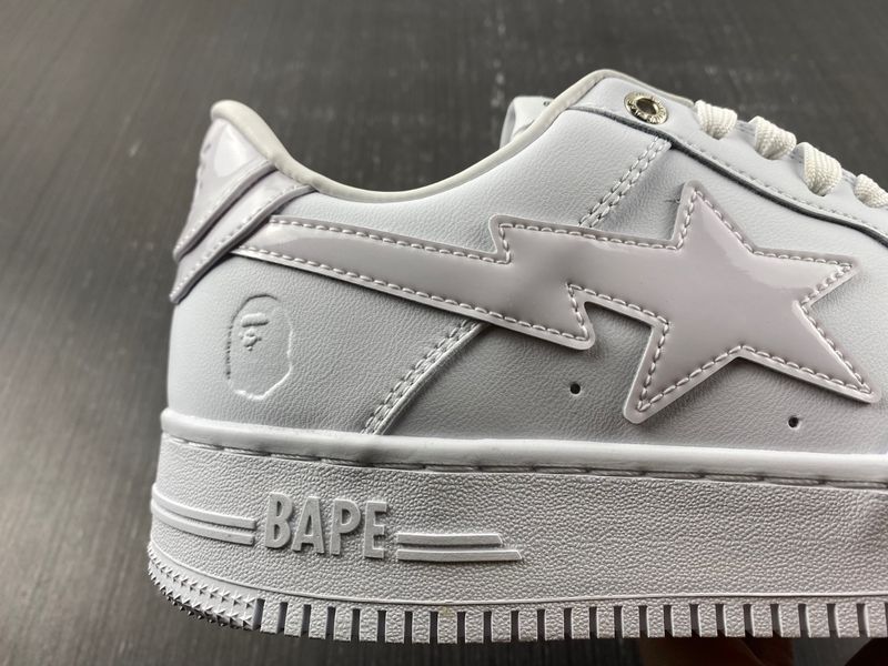 A Bathing Ape Bape Sta white