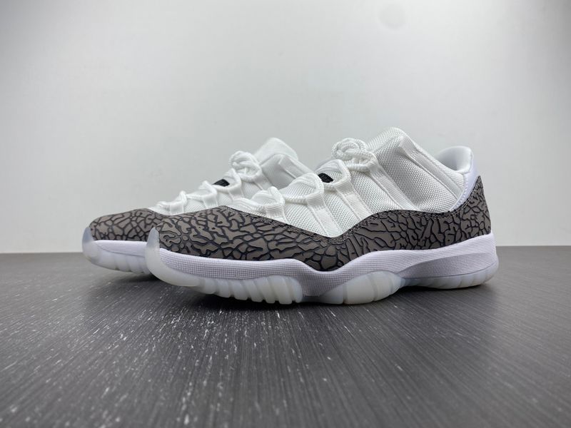 Air Jordan 11 Low Grey Crack AV2187-140