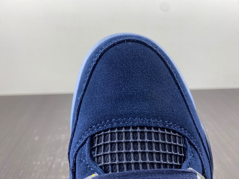 Air Jordan 4 Retro Michigan (PE)  AJ4-1036660