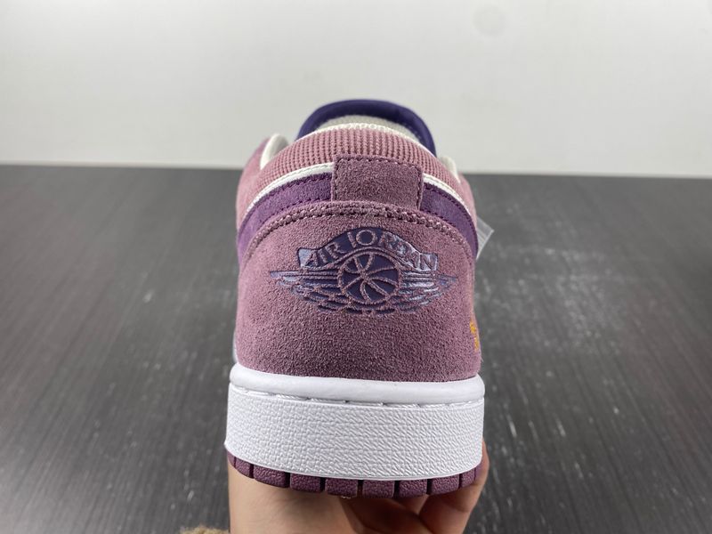 Air Jordan 1 Low Unity  DR8057-500