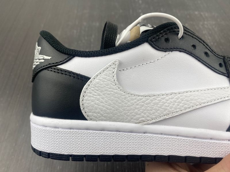 Air Jordan 1 Low Travis Scott Black White