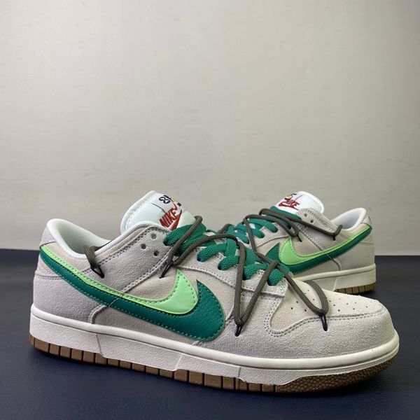 Dunk Low SE 85 Double Swoosh DO9457-100