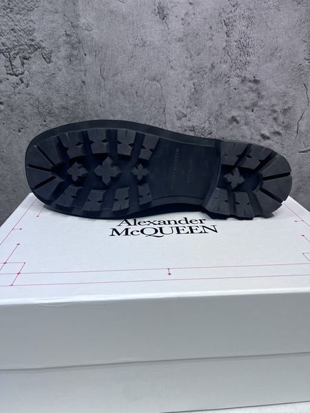 A*Lexander M*Cqueen Loafer CP230310-13