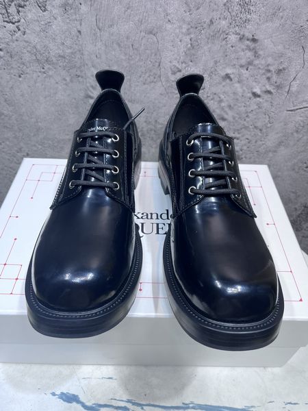 A*Lexander M*Cqueen Loafer CP230310-13