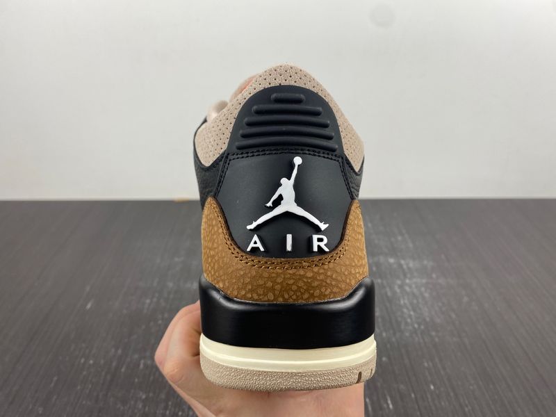 Air Jordan 3 Retro Desert Elephant CT8532-008