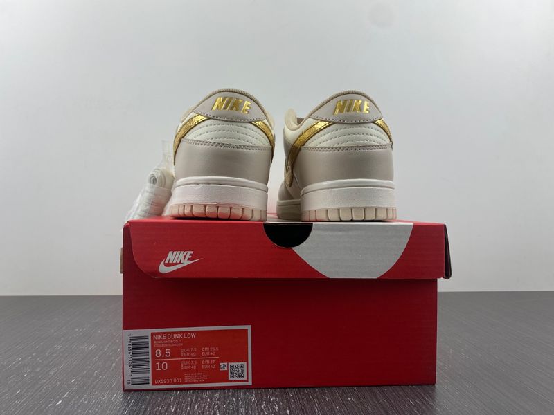 Dunk Low Phantom Metallic Gold  DX5930-001