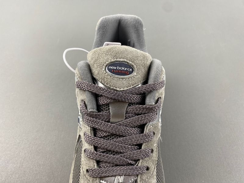 New Balance 2002R Light Grey  ML2002RA