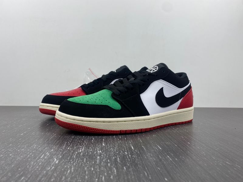 Air Jordan 1 Low Quai 54 FQ6703-100