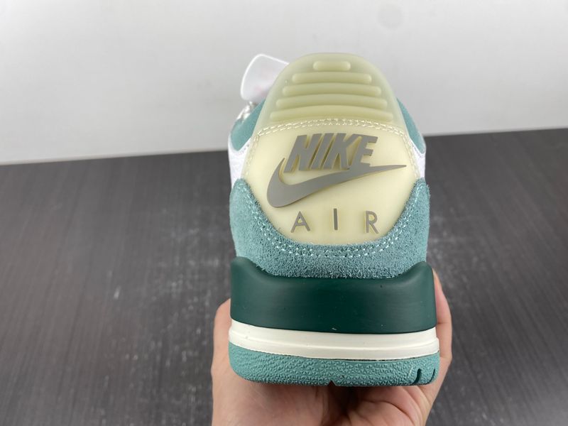 Air Jordan 3 Retro DT8532-130