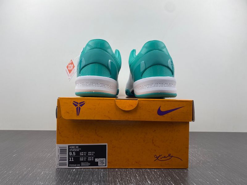 Kobe 8 Protro Radiant Emerald FQ3549-101