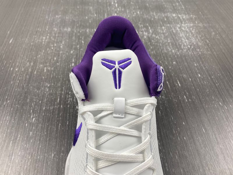 Kobe 8 Protro White Court Purple FQ3549-100