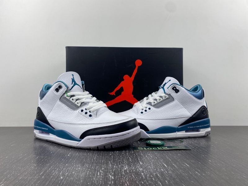 Air Jordan 3 Fragment 136064-660