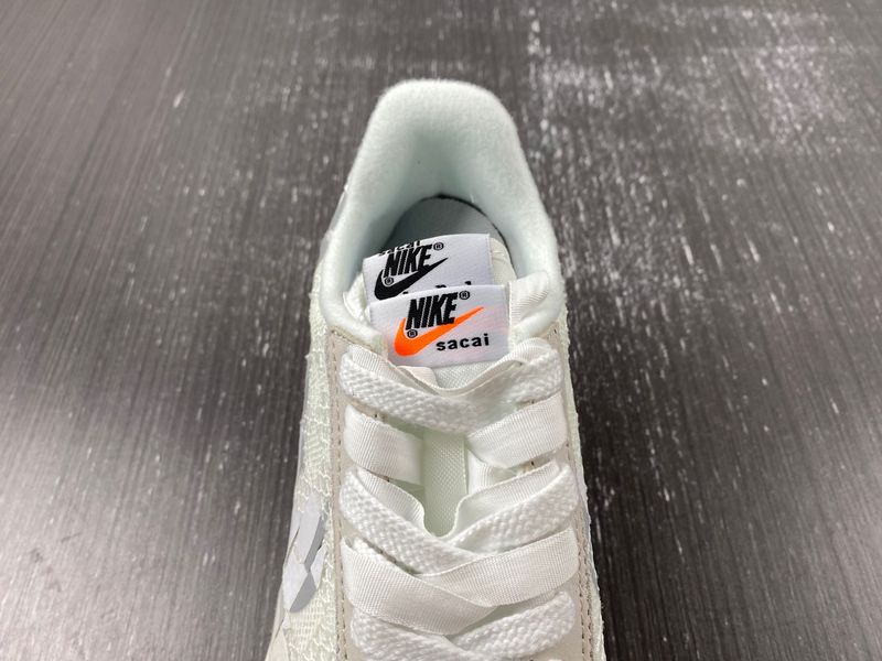 Waffle Woven White Gusto sacai DR5209-100