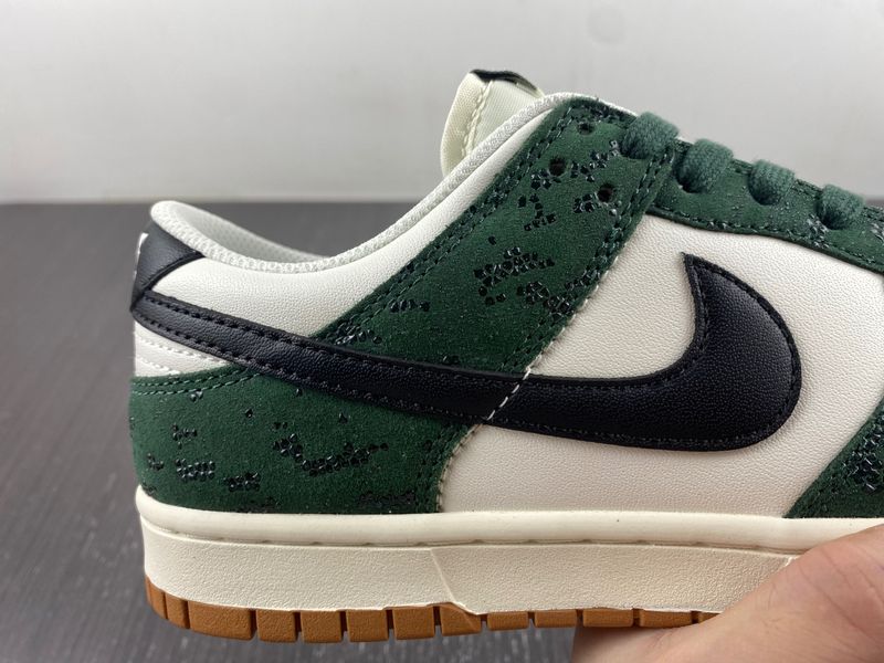 Dunk Low Green Snake FQ8893-397