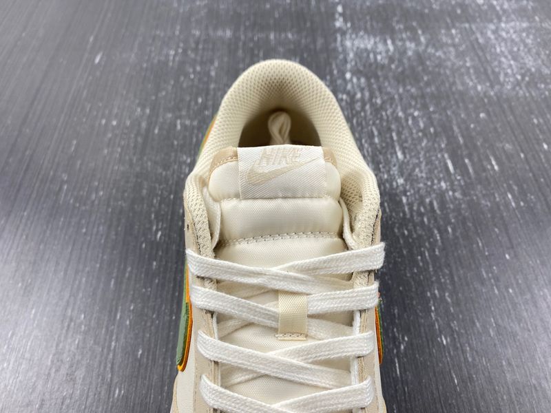 Dunk Low Pale Ivory Oil Green  FQ6869-131