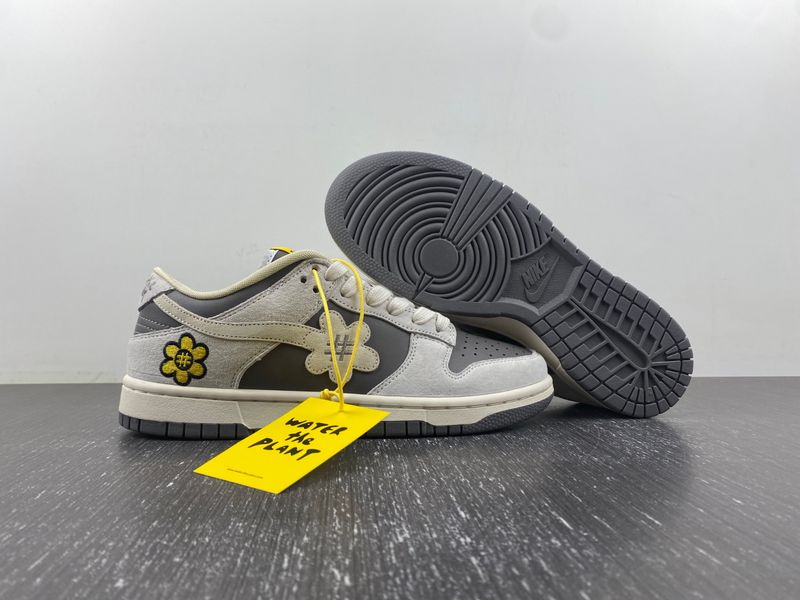 Water The Plant 1.0 DUNK LOW Brown