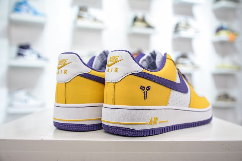 Air Force 1 Low Kobe FZ1151-100