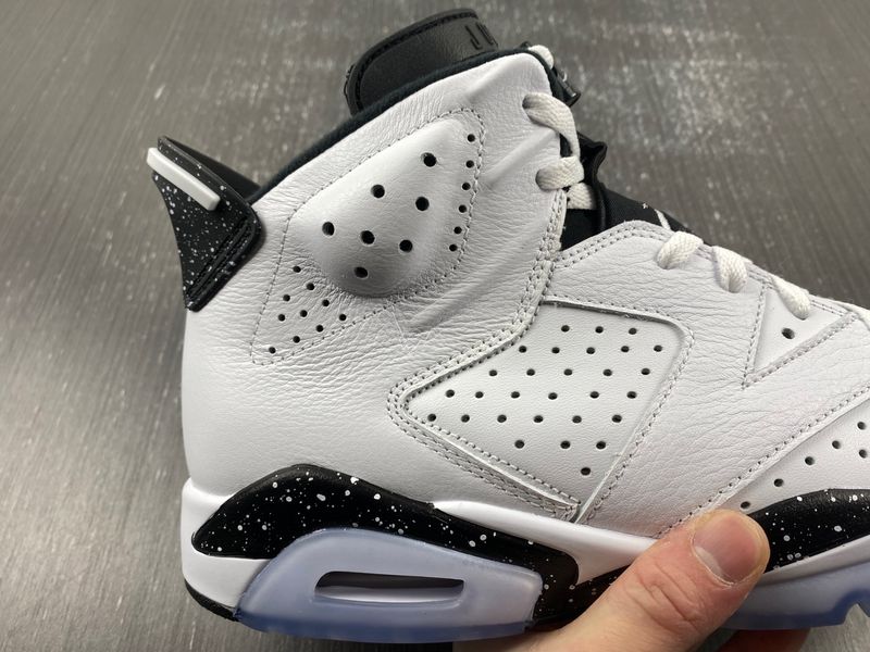 Air Jordan 6 Reverse Oreo CT8529-112