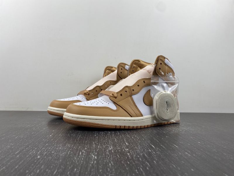 Air Jordan 1 Retro High OG Praline  FN6622-201