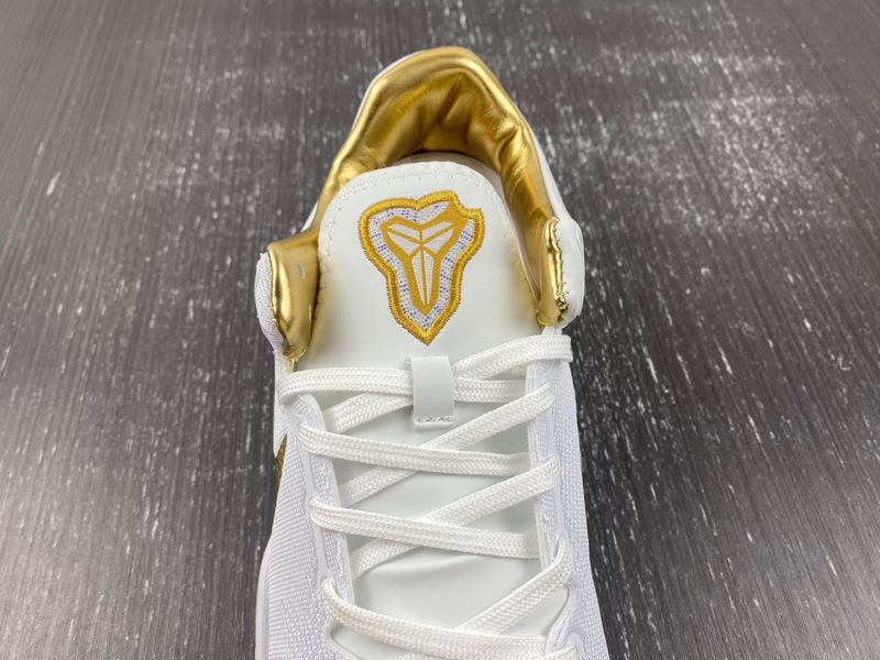 Kobe 8 Protro Gold FV6325-100