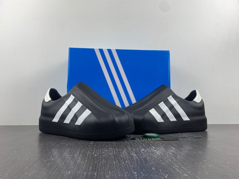 adiFOM Superstar Black White  HQ8752