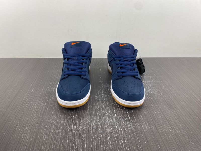 SB Dunk Low Navy Black Gum  CW7463-401