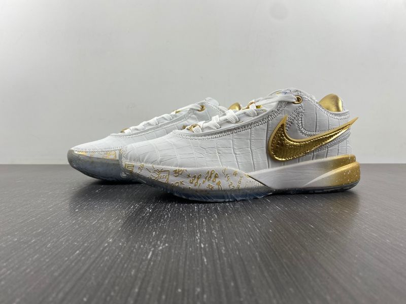 LeBron 20 Gold DJ5422-002