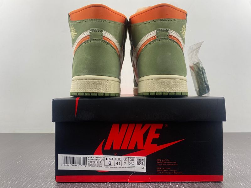 Air Jordan 1 Retro Celadon FB9934-300