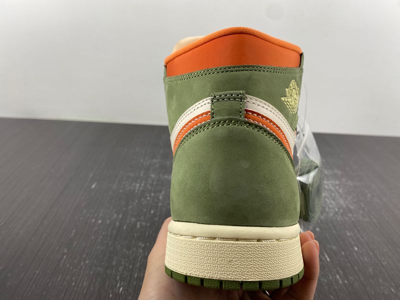 Air Jordan 1 Retro Celadon FB9934-300