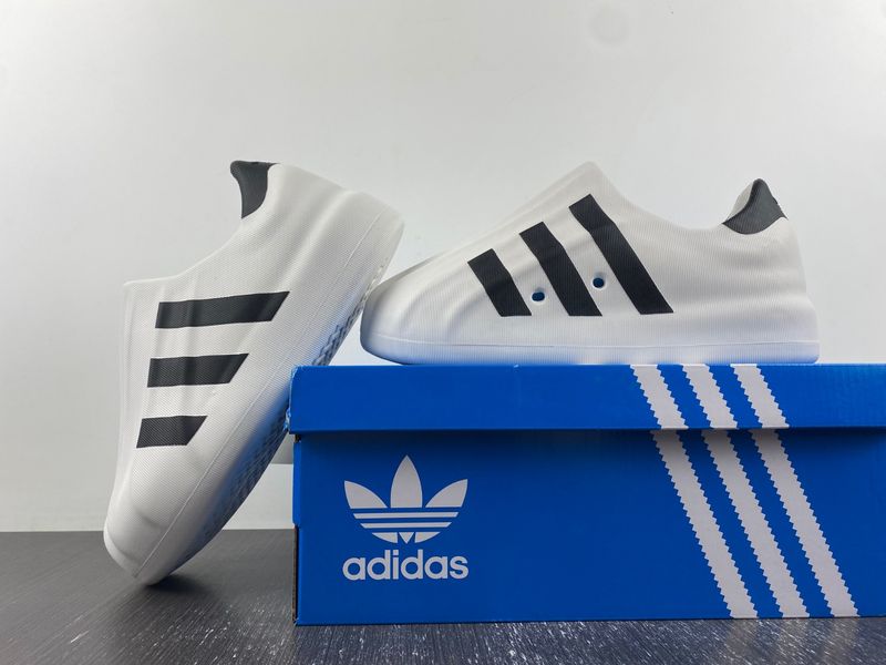 adiFOM Superstar White Black  HQ8750