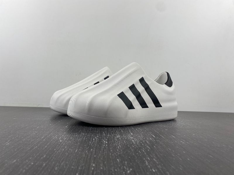 adiFOM Superstar White Black  HQ8750