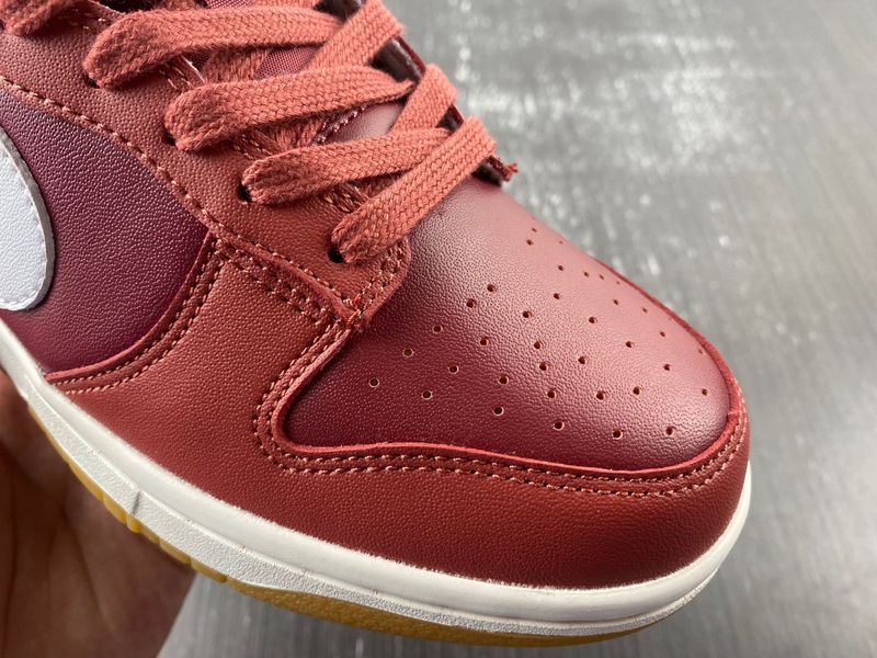 Dunk Low Desert Berry DD1503-603